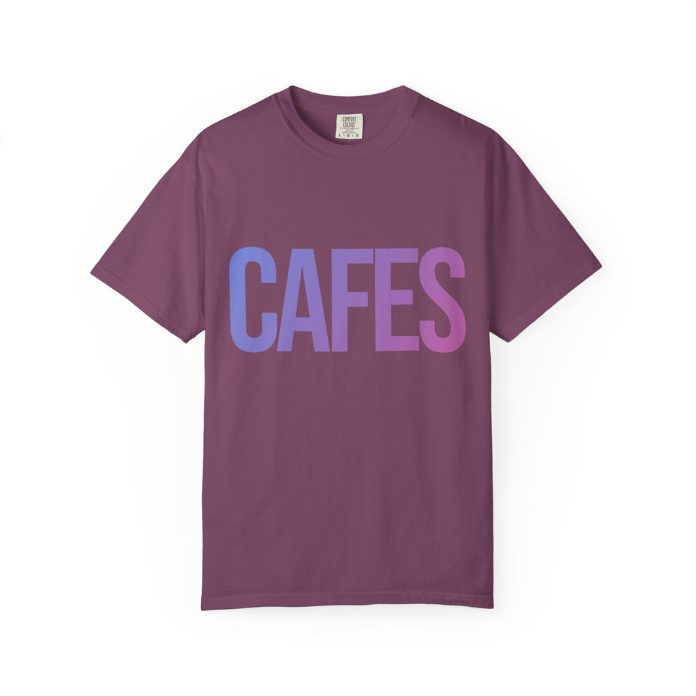 Cafes Tee in Berry